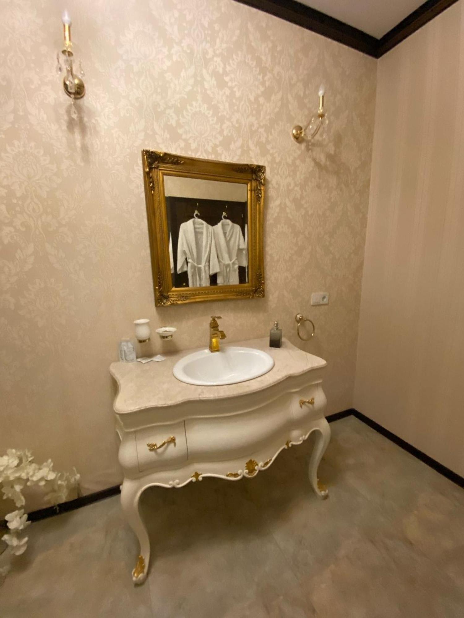 Hotel Boutique Vila Lakastel Синая Экстерьер фото