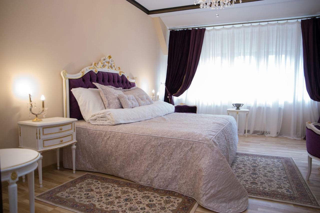 Hotel Boutique Vila Lakastel Синая Экстерьер фото