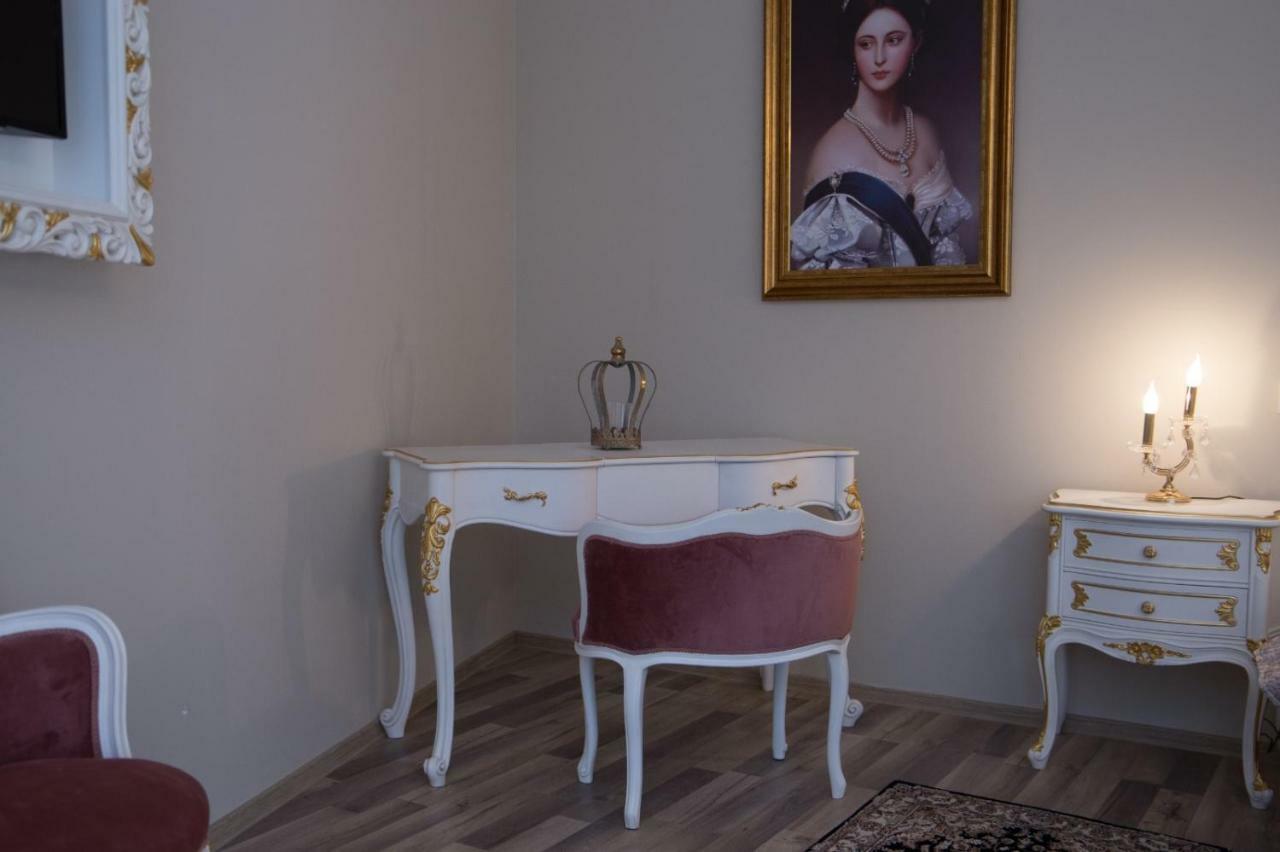 Hotel Boutique Vila Lakastel Синая Экстерьер фото